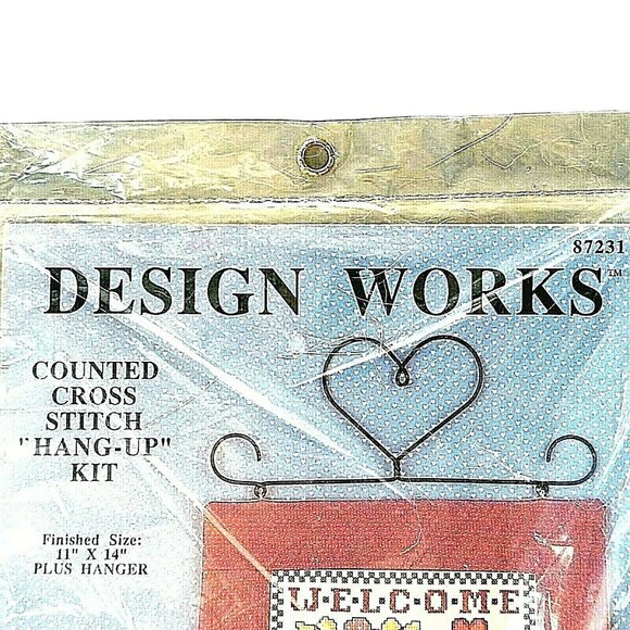 Counted Cross Stitch "Welcome Family & Friends" Hang-Up Kit Design Works 11"x14" - Picture 2 of 8